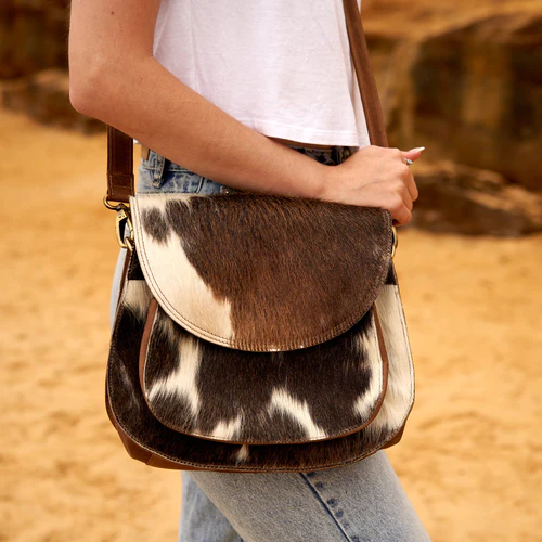Melbourne Leather Co. — Why Leather Crossbody Bags Are a Must-Have...
