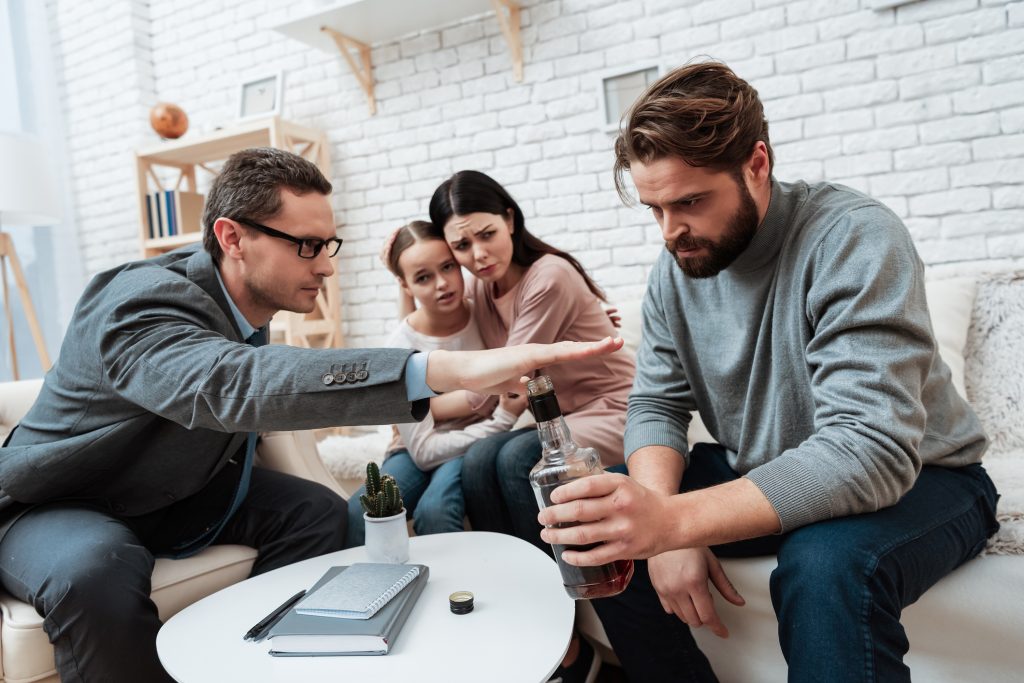 Get Help Now: Alcohol Addiction Hotline Available 24/7