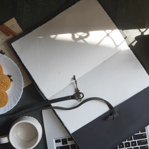 Melbourne Leather Co. — Luxury Elegant Leather Journals for Inspired...