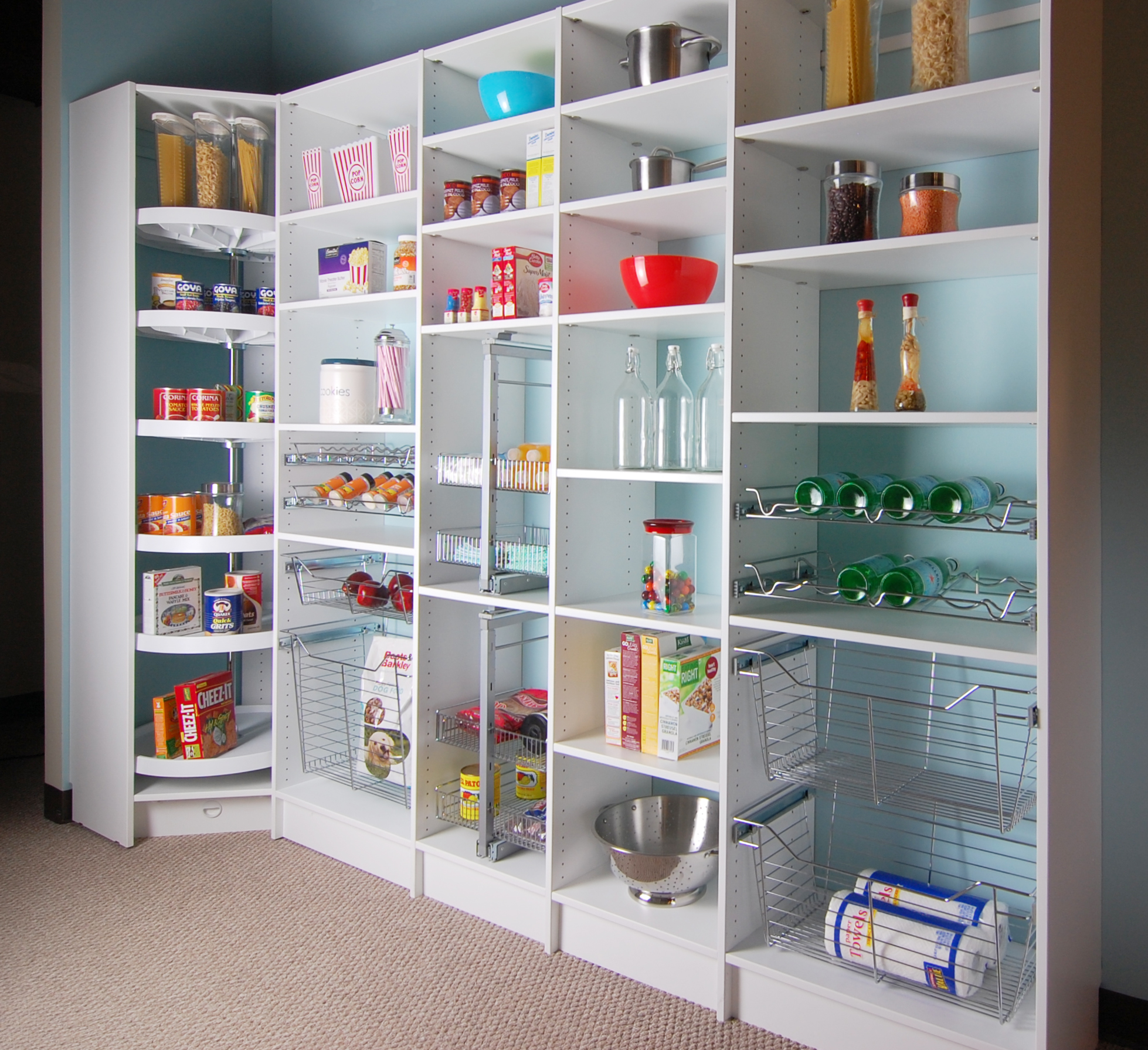 Color Schemes for a Trendy Pantry Space