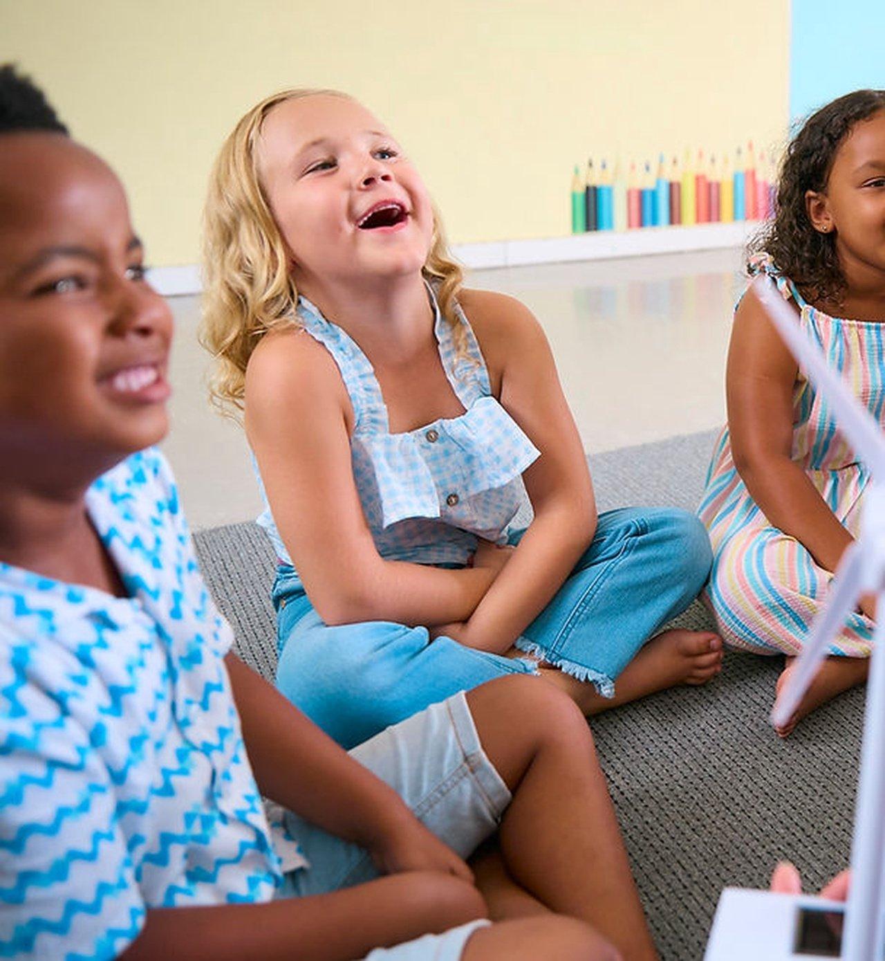How Play Groups Support Social and Emotional Development in Kids? | Articles | therakids | Gan Jing World - Technology for Humanity | Video & Movie Streaming