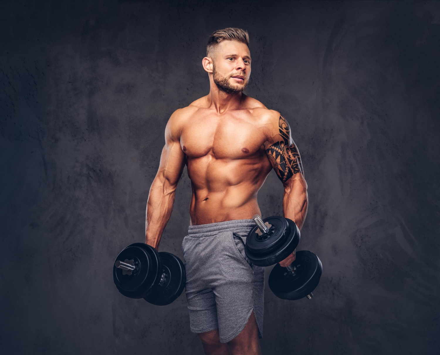Anavar vs Winstrol: Best Steroid for Cutting & Strength Gains