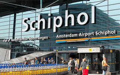 7 Redenen om een Den Haag Taxi Schiphol te boeken | by Taxi Haag | Aug, 2025 | Medium