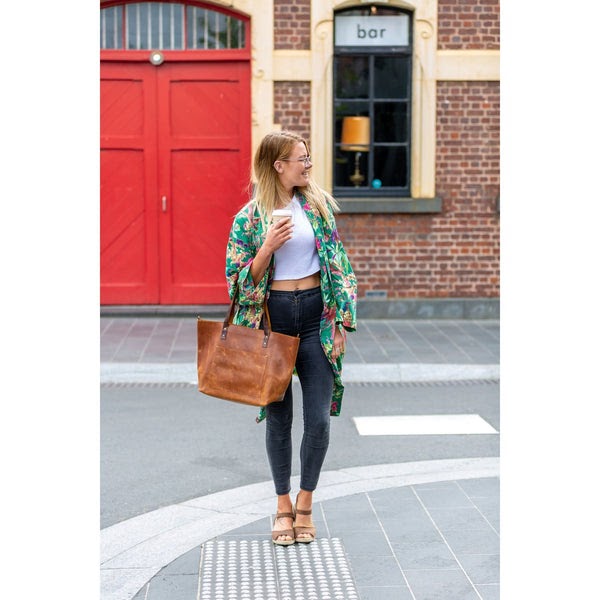 Carry Your Style with a Stunning Leather Tote Bag