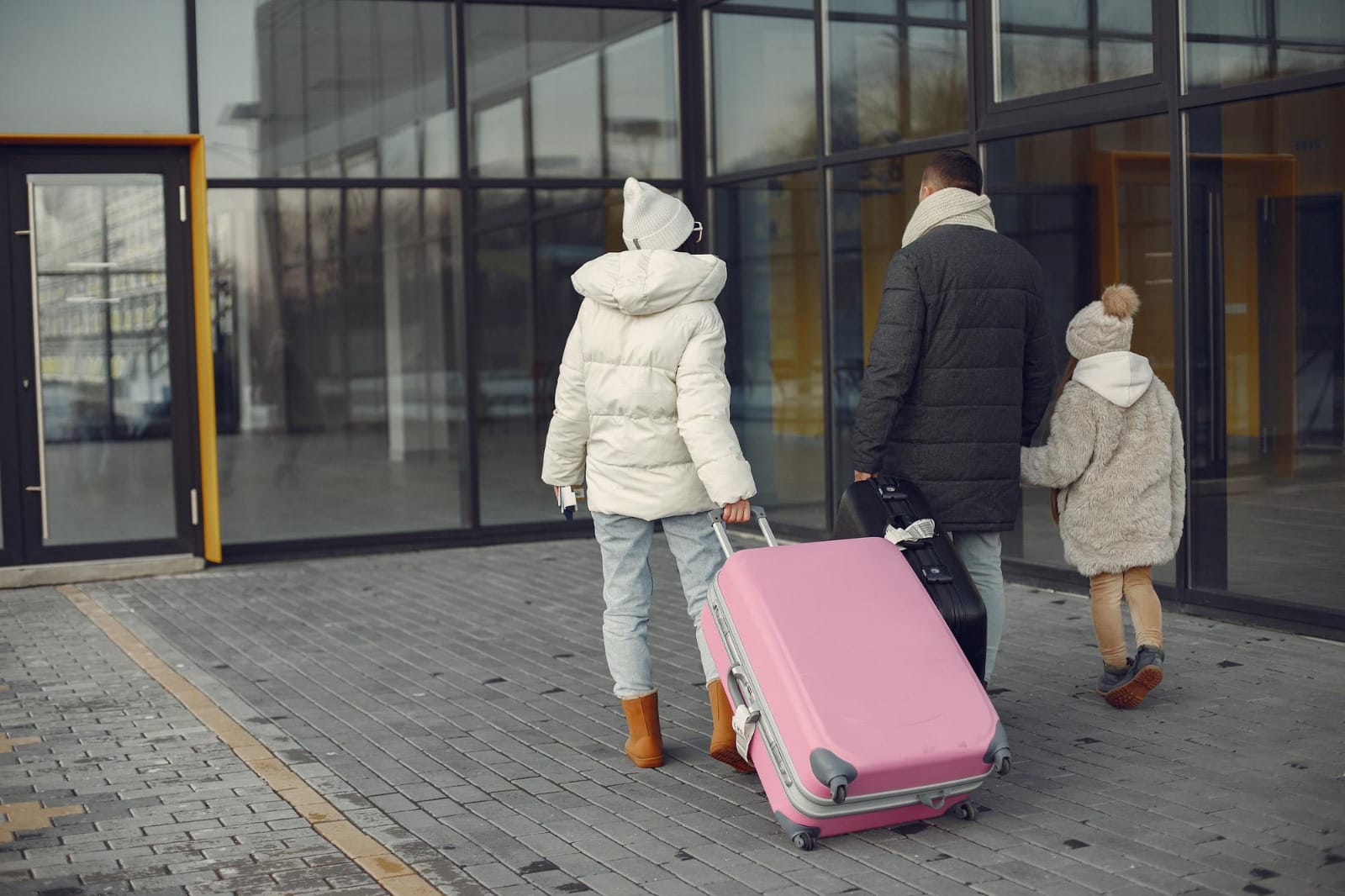 Guide to Plan a Cross-border Trip With Family to Saudi