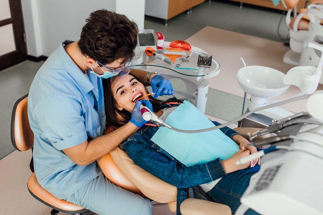 Transform Your Smile: Affordable Braces Options in Dombivli | Articles | Dr Hosing Orthodontic clinic | Gan Jing World - Technology for Humanity | Video & Movie Streaming