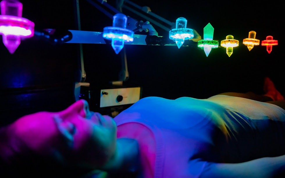 Feel the Energy Within: Discover the Power of Crystal Light Healing