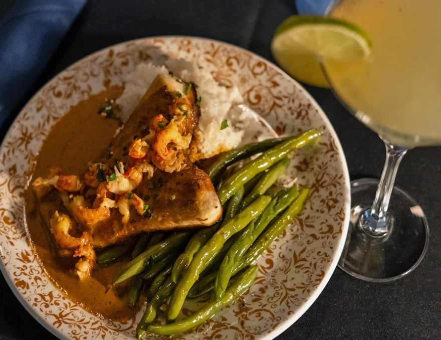 Why Fresh Fish Grill Near Me is Perfect for Seafood Board Gatherings