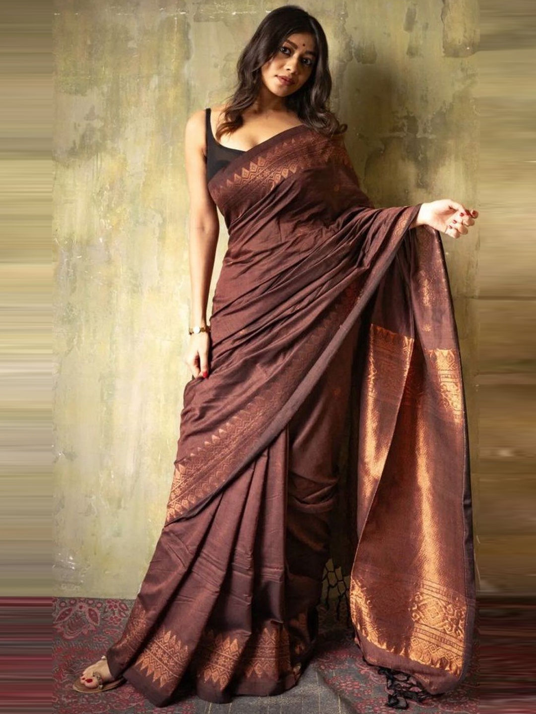 Saree Secrets: How To Steal The Spotlight At Every Wedding